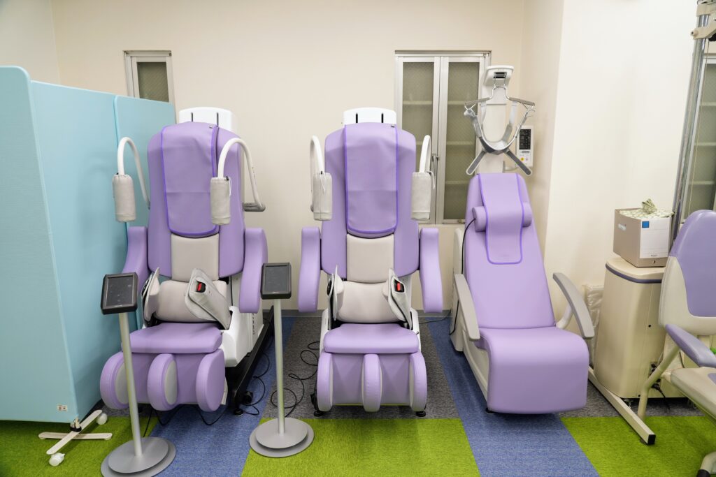 腰椎&頚椎牽引治療器